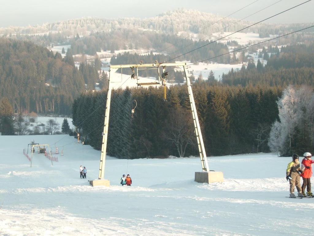Landhotel Zum Matthiasl Bischofsreut Exterior photo